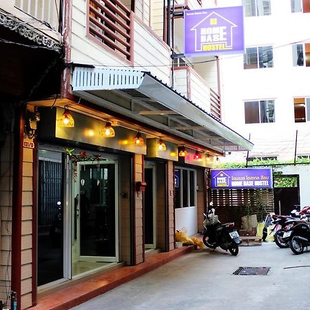 Home Base Hostel (Adults Only) Бангкок Екстер'єр фото